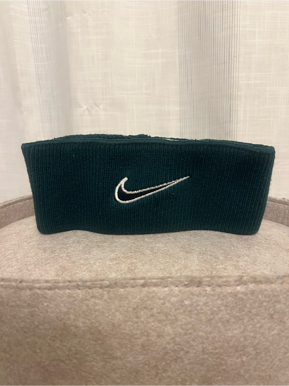RARE Emerald Green Nike headband!